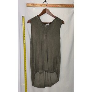 Cable & Gauge Women's Olive Green Sleeveless Smocked Tank Top Shirt S